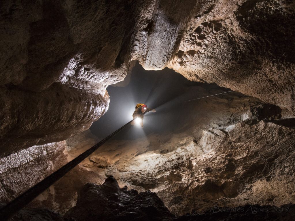 , výstava fotografií jaskyniarky Ágnes Berentés v maďarskom Tihany